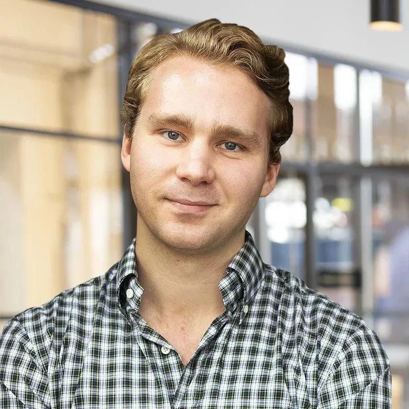 Designer Victor Lindstrand
